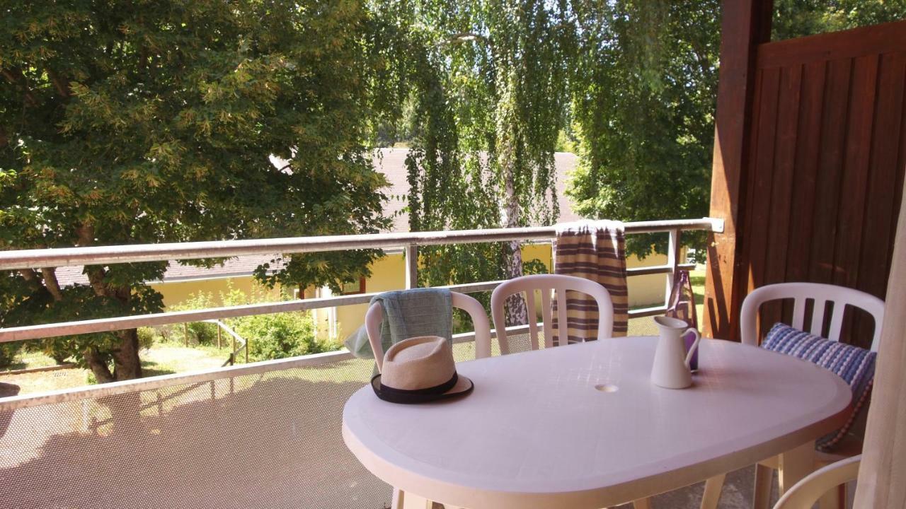 Отель Vvf Sud Aveyron Брюск Экстерьер фото